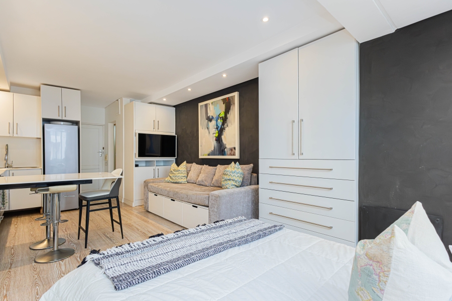 To Let 1 Bedroom Property for Rent in Mouille Point Western Cape